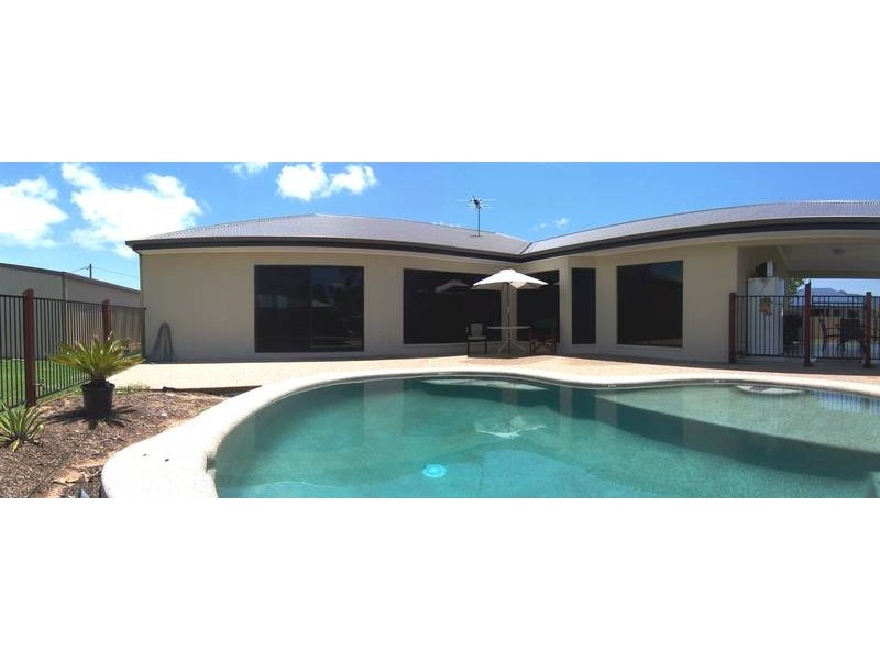 16 Bronco Court, Kelso QLD 4815