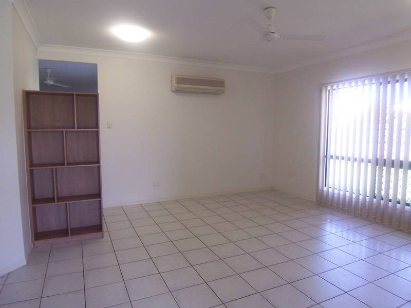 20 Cockatoo Circuit, Douglas QLD 4814