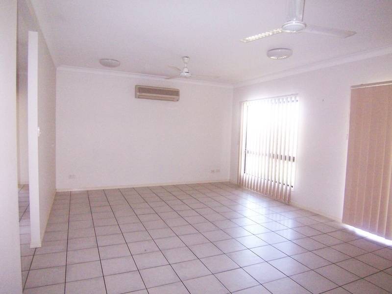 20 Cockatoo Circuit, Douglas QLD 4814