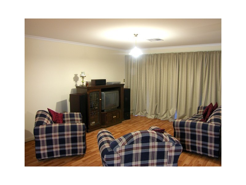 24 Yaktanga Way, Mount Barker SA 5251