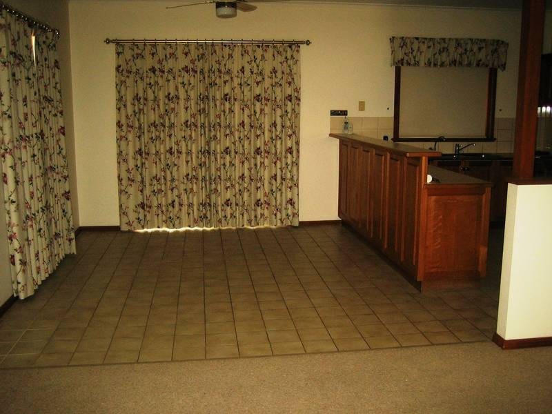 1/8 Hawthorn Road, Mount Barker SA 5251