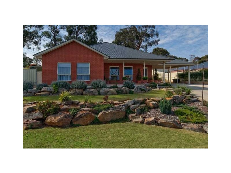 35 Saint Marks Drive, Woodside SA 5244
