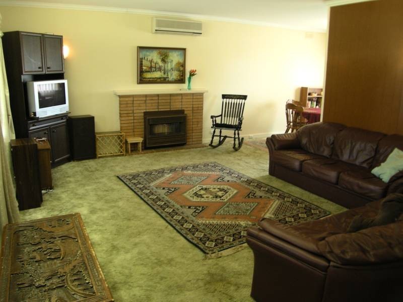 5 Coronation Road, Mount Barker SA 5251