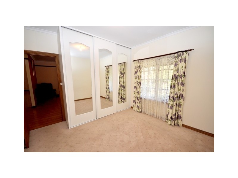 1/10 Bernhardt Court, Mount Barker SA 5251