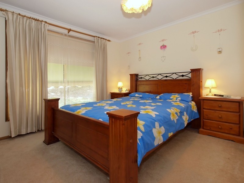 24 Freshford Place, Woodside SA 5244