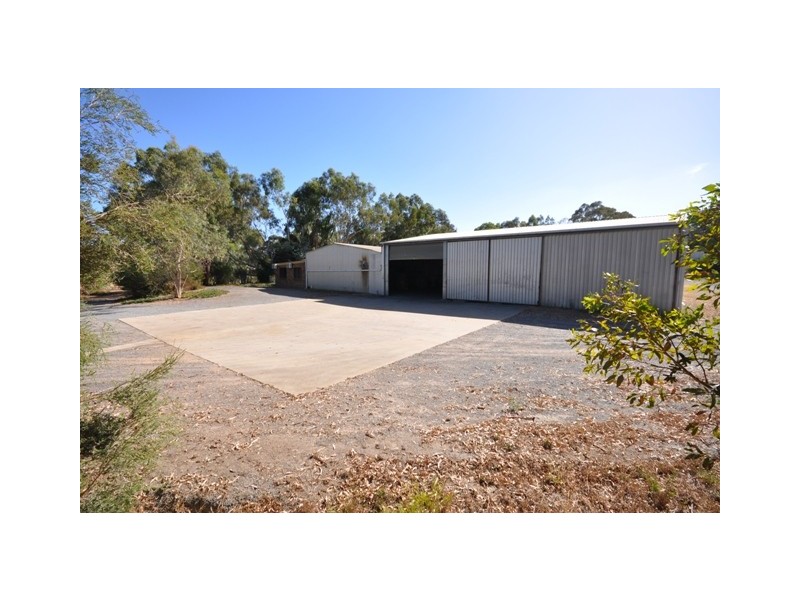 21 Davis Road, Macclesfield SA 5153
