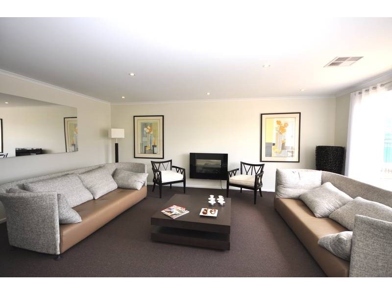 5 Barton Circuit, Mount Barker SA 5251