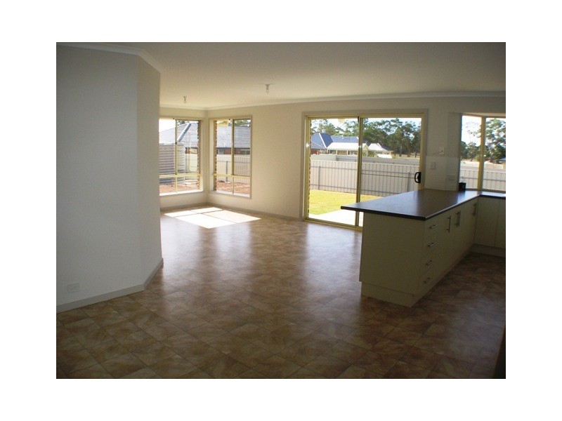 70 Hampden Way, Strathalbyn SA 5255