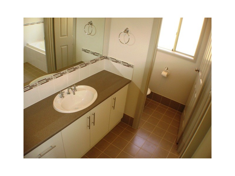 70 Hampden Way, Strathalbyn SA 5255