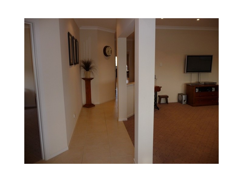 16 Barrow Court, Mount Barker SA 5251