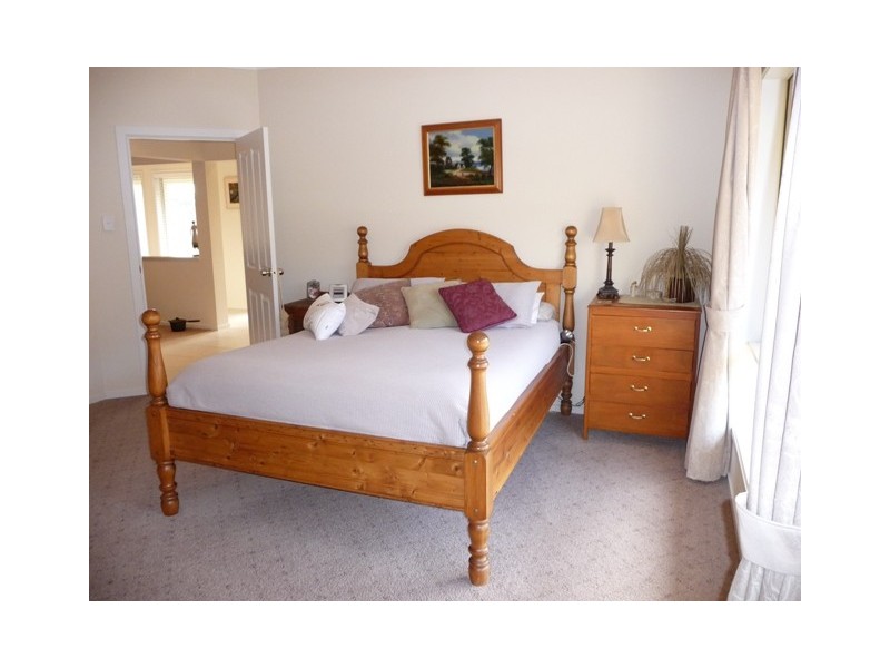 16 Barrow Court, Mount Barker SA 5251