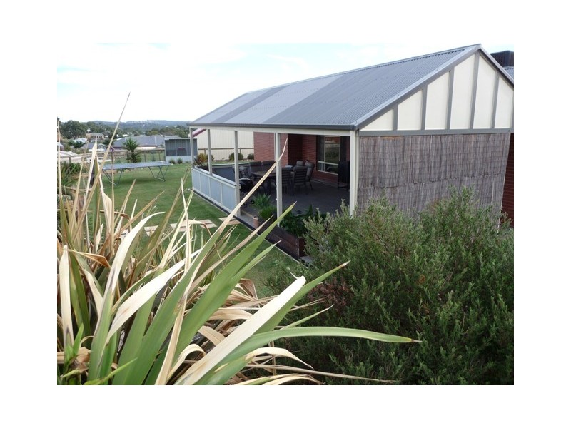 16 Barrow Court, Mount Barker SA 5251