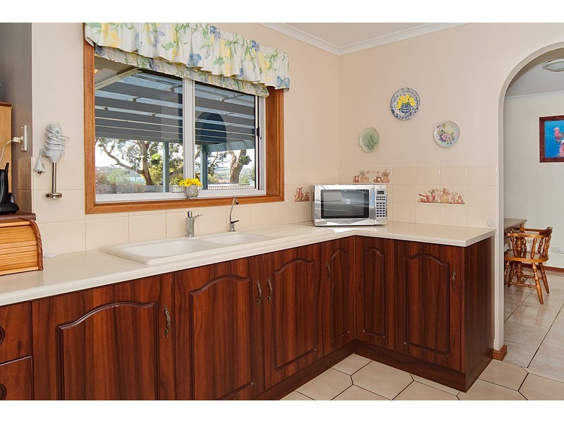 14 Heinrich Court, Mount Barker SA 5251