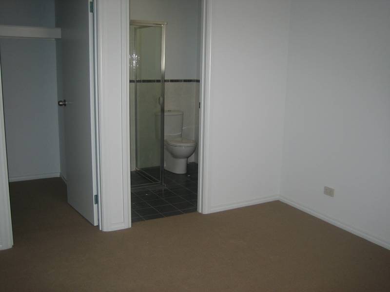 2/1 Dutton Road, Mount Barker SA 5251