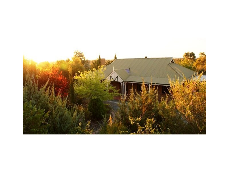 9 Church Hill Road, Echunga SA 5153