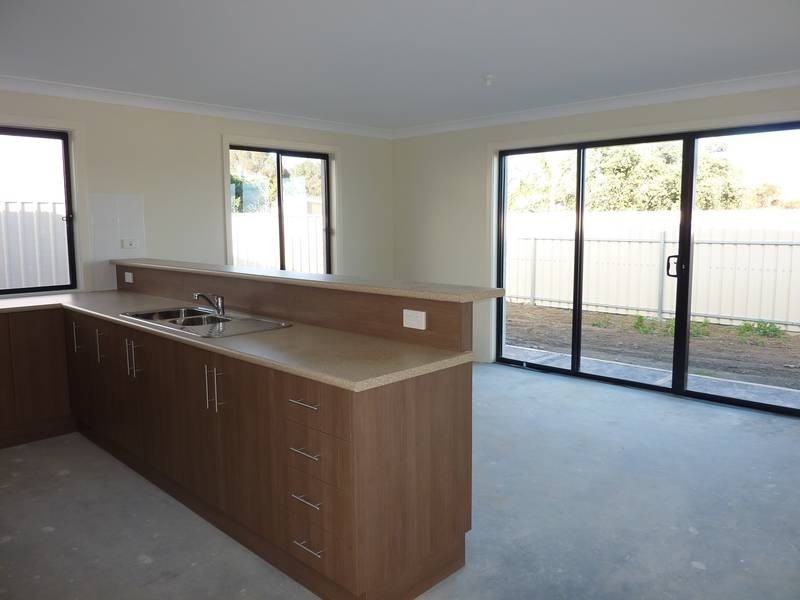 42 Hawke Road, Murray Bridge SA 5253