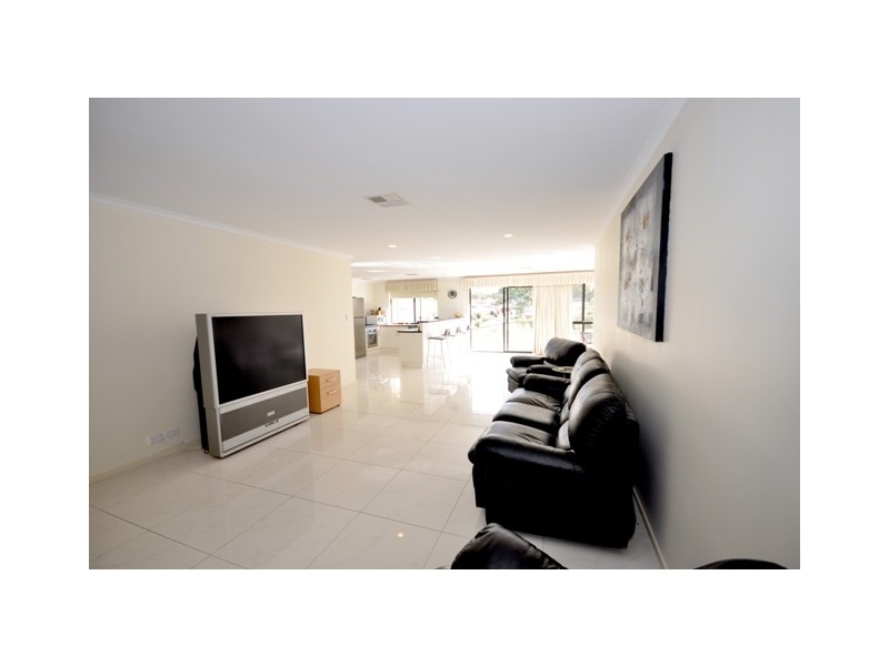 21 Durham Court, Mount Barker SA 5251