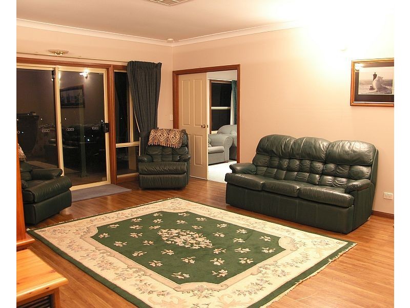 18 Smeaton Crescent, Littlehampton SA 5250