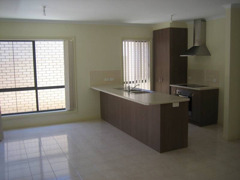 1/11 Baker Street, Littlehampton SA 5250