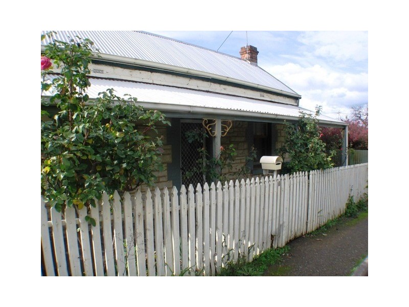 7 McLaren Street, Mount Barker SA 5251