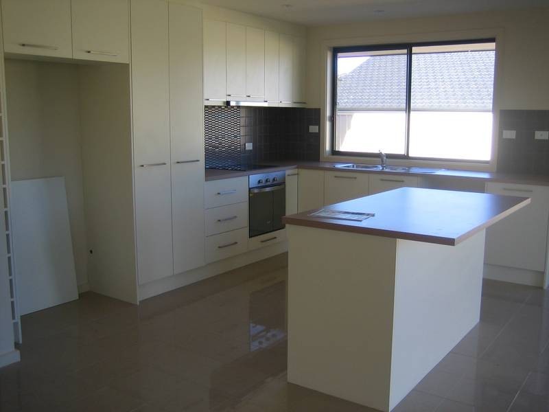 12 Bateman Street, Strathalbyn SA 5255