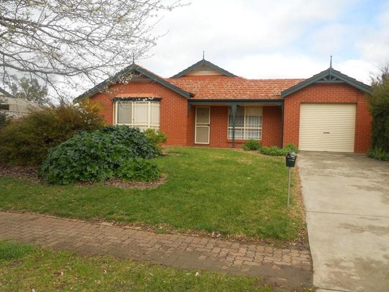 36 Gilbert Road, Mount Barker SA 5251