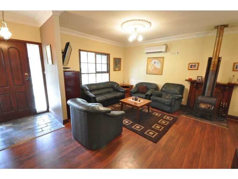 8 West Terrace, Littlehampton SA 5250