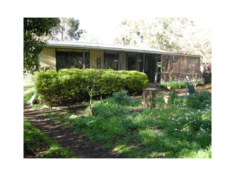 6 Hawthorn Street, Dawesley SA 5252