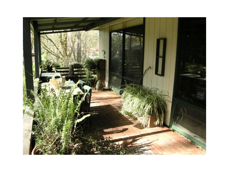 6 Hawthorn Street, Dawesley SA 5252