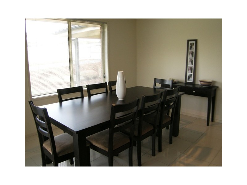 2 Stonybrook Grove, Mount Barker SA 5251