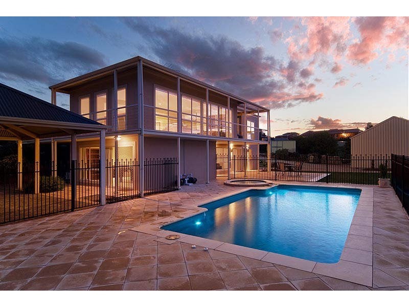 7 Schaefer Court, Mount Barker SA 5251