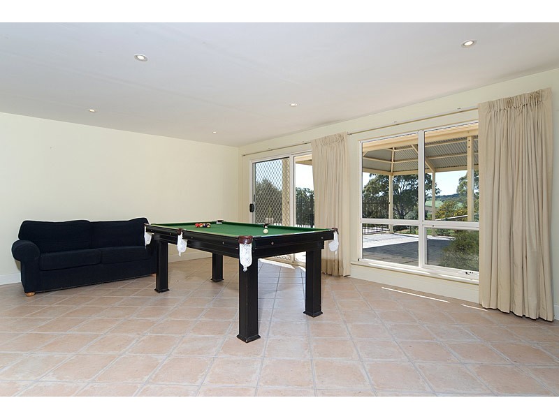 7 Schaefer Court, Mount Barker SA 5251