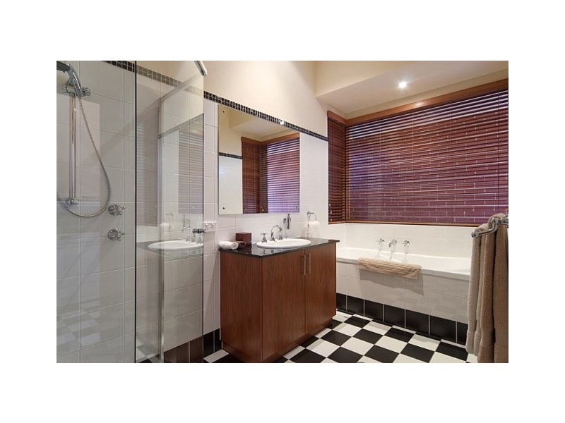 13 Lady Bute Drive, Mount Barker SA 5251