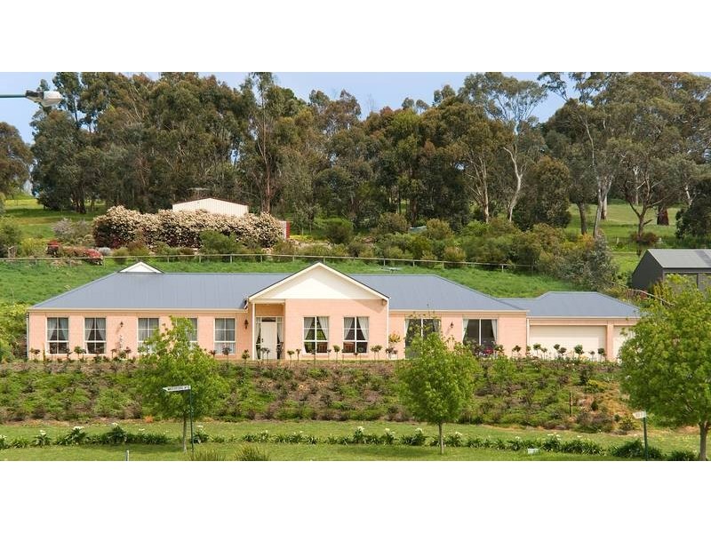 19 Waterford Avenue, Mount Barker SA 5251