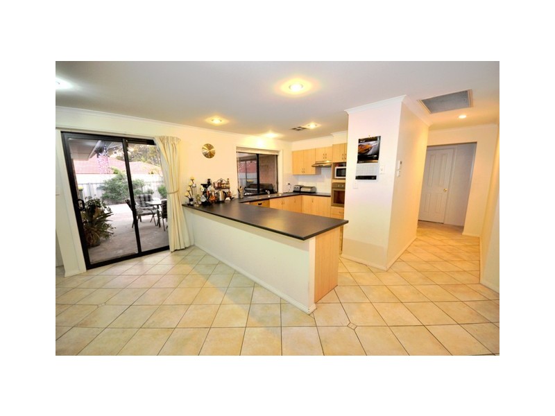 5 Mitton Court, Mount Barker SA 5251