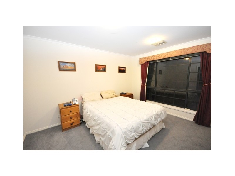 5 Mitton Court, Mount Barker SA 5251