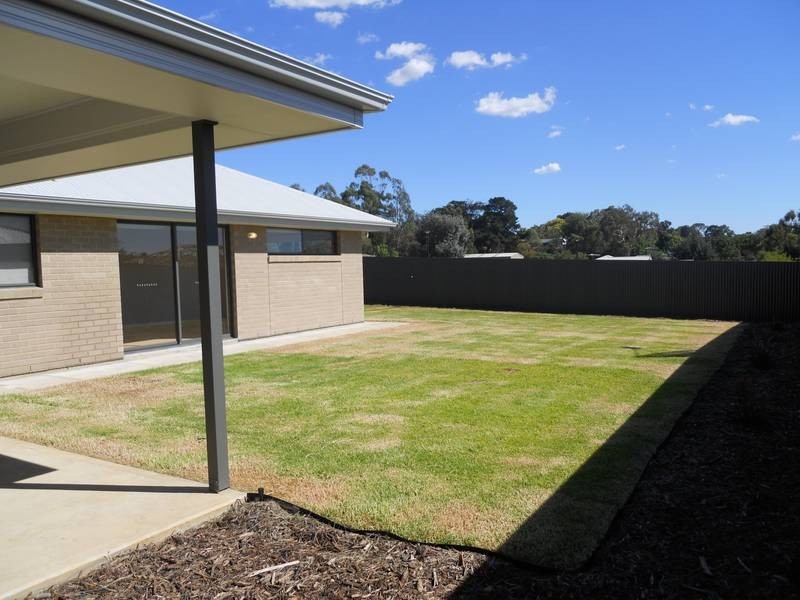 51 Princes Road, Mount Barker SA 5251