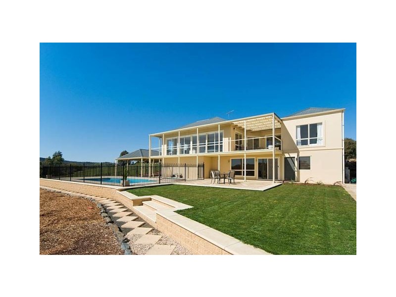 7 Schaefer Court, Mount Barker SA 5251