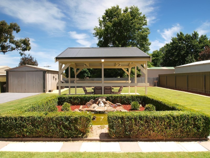 66 Grevillea Way, Woodside SA 5244