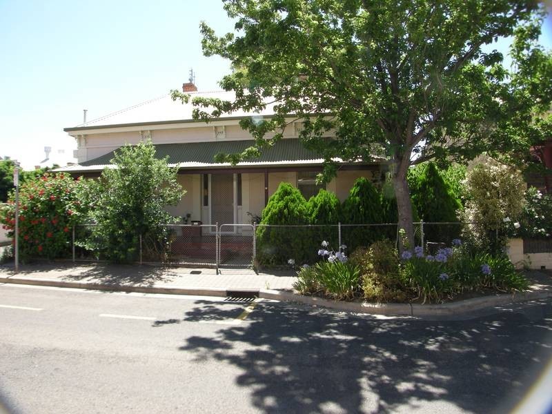 18 Hallett Street, Adelaide SA 5000