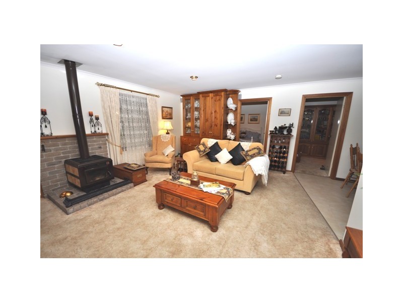 2 Valma Avenue, Hahndorf SA 5245