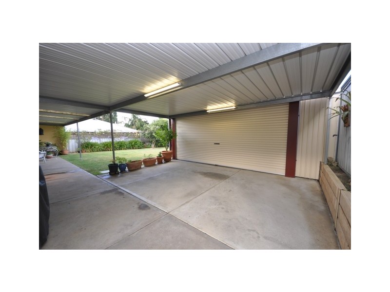 2 Valma Avenue, Hahndorf SA 5245