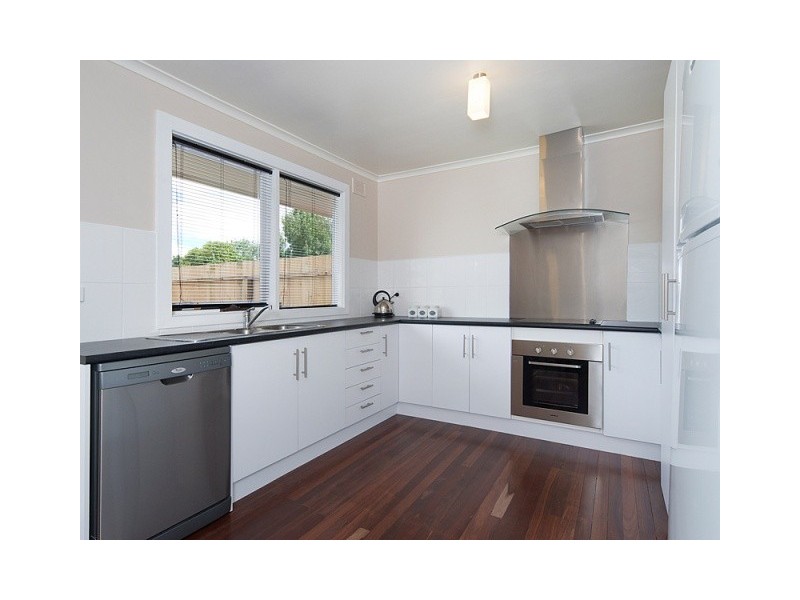 12 James Street, Mount Barker SA 5251