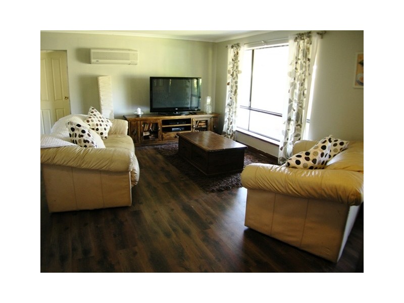 4 Day Street, Meadows SA 5201