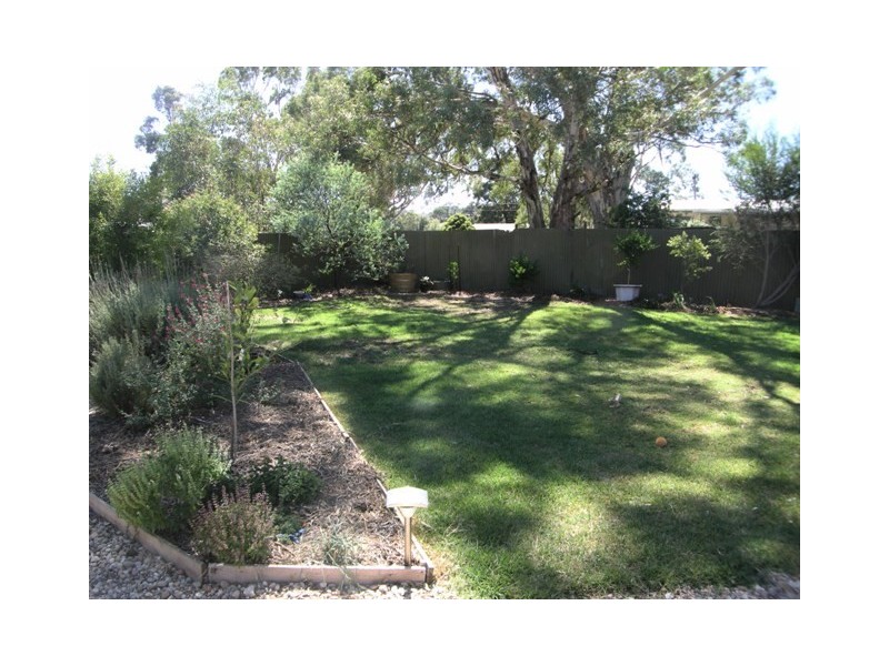 4 Day Street, Meadows SA 5201