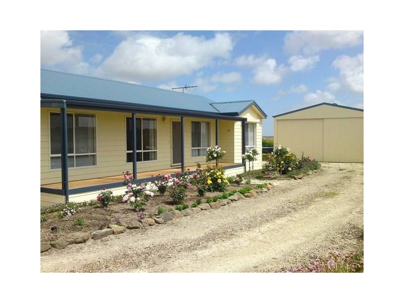 12 McDonald Street, Milang SA 5256