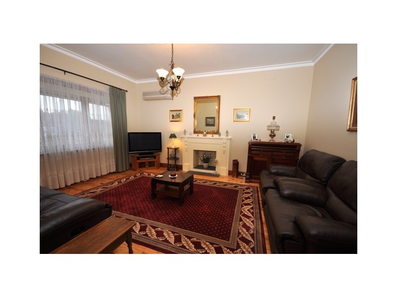 3 Pine Avenue, Hahndorf SA 5245