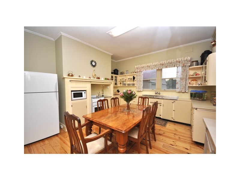 3 Pine Avenue, Hahndorf SA 5245