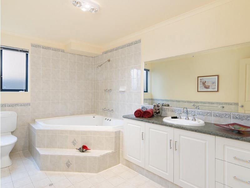 18 Miels Avenue, Littlehampton SA 5250