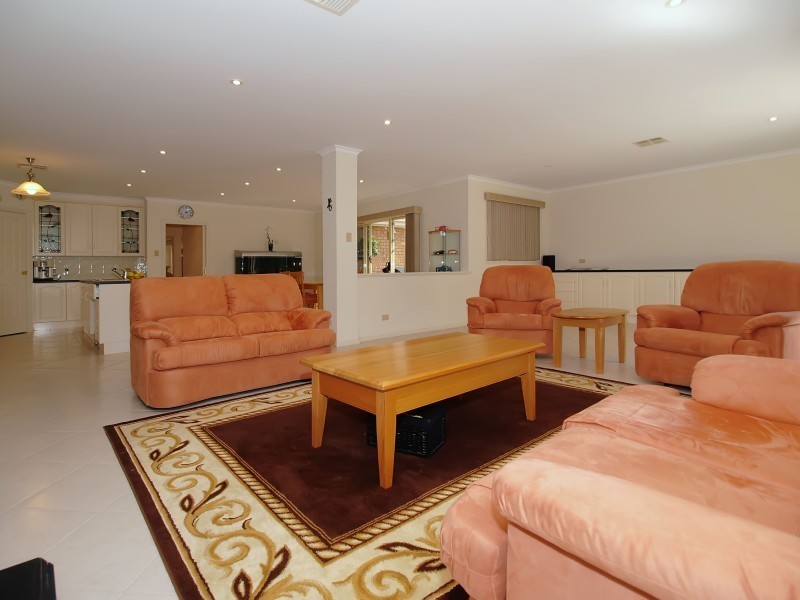 1 Turnbull Court, Woodside SA 5244